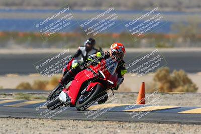 media/Apr-10-2022-SoCal Trackdays (Sun) [[f104b12566]]/Turn 14 (10am)/